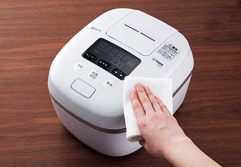 炊飯器【値下げ交渉可】炊飯器 5.5合 タイガー 圧力IH JPC-G100KM